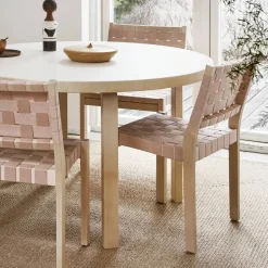 Aalto 90A matbord runt Vit laminat-Björkben