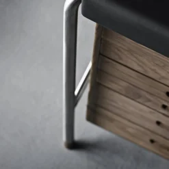 AJ52 Society Table skrivbord Lackad valnöt inkl. belysning 140 cm