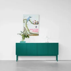 Beam sideboard vit lack sockel i vitoljad ek