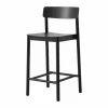 Betty TK13 Counter Chair barstol 65 cm Svartlackad ask
