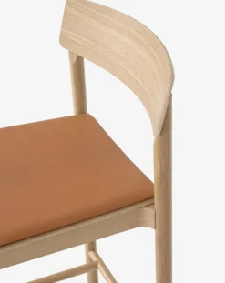 Betty TK14 Counter Chair barstol 65 cm Noble konjaksfärgat läder-lackad ek