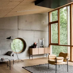 Boss sideboard Ek-3 dörrar-kalksten-metallstativ