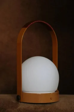 Carrie portabel bordslampa Golden brown