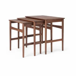 CH004 nesting tables satsbord Oljad valnöt