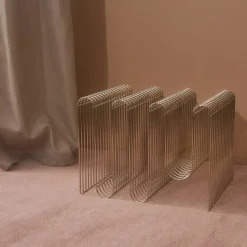 Curva tidningsställ Silver