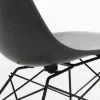Eames Fiberglass Side Chair LSR loungestol Elephant hide grey-deep black
