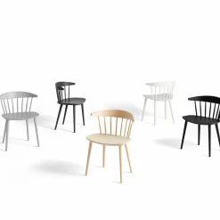 J104 stol Black lacquered beech
