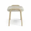 Lamini fotpall till barn lackad ek/fårskinn Moonlight (beige)