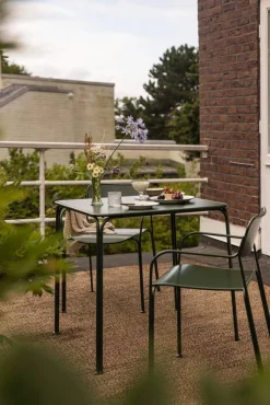 Libelle karmstol Grön blank pulverlack