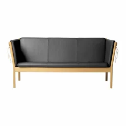 L45 MK154 soffa Lackerad ek-läder svart