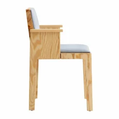 016 Maasto Dining Armchair karmstol Matt oljevaxad furu framsidesklädd grå