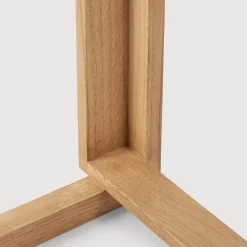Outline barstol 75 cm Varm lackerad ek-borstat stål
