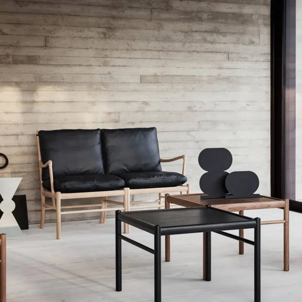 OW149-2 Colonial soffa 2-sits Loke 7150 läder-såpad ek