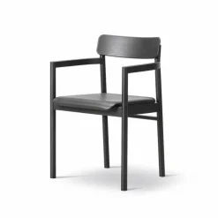 Post 3445 karmstol Svartlackerad ek