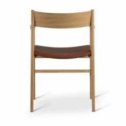 Siza karmstol Vitpigmenterad mattlackad ek-cognac läder