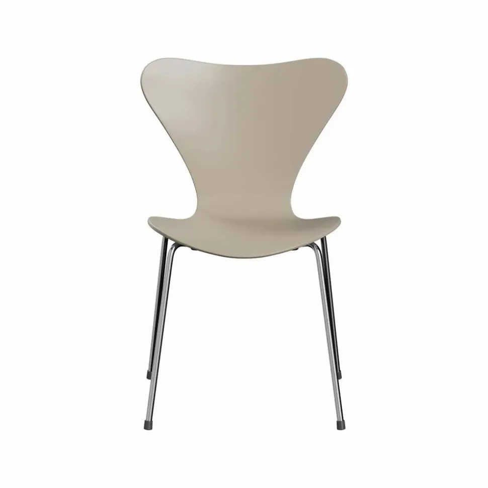 Sjuan 3107 stol Ljusbeige-lackad-kromat stålstativ