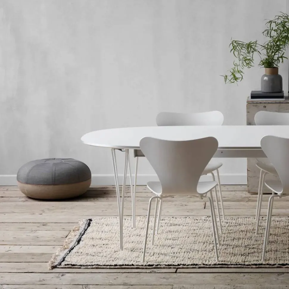 Sjuan 3107 stol Nine grey-lackad-kromat stålstativ