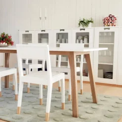 Snö G3 sängbord white svarta hjul