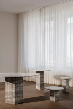 Soho matbord Beige travertin Ø120x72 cm