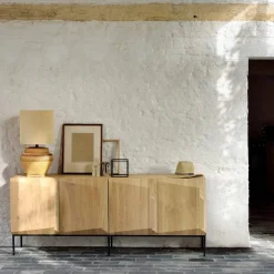 Stairs sideboard 3 dörrar Ek 150x80x46 cm