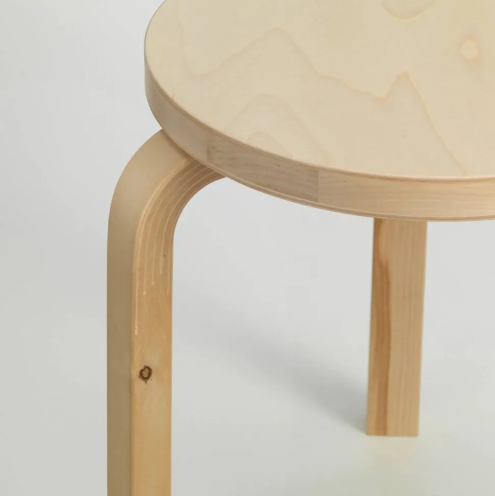 Stool 60 Villi pall jubileumsutgåva 90 år Björk