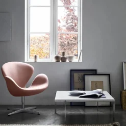 Svanen 3320 fåtölj läder grace walnut satinborstat rostfritt stålstativ