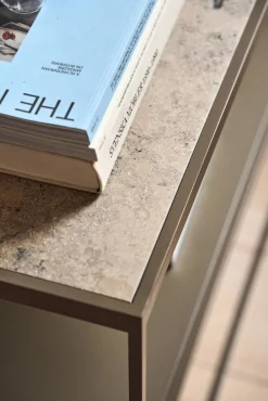 Tati console 120 konsolbord kalksten jura nougat stativ 120