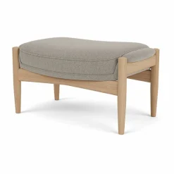 The Seal ottoman Re-wool 0218-ek