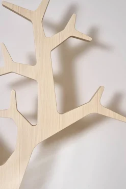 Tree wall rockhängare Special Edition 194 cm Vitpigmenterad furu