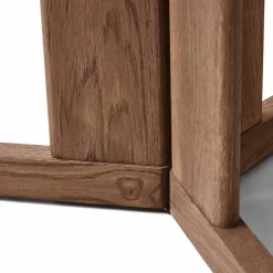 Trefoil matbord Ø75 cm Rökt ek