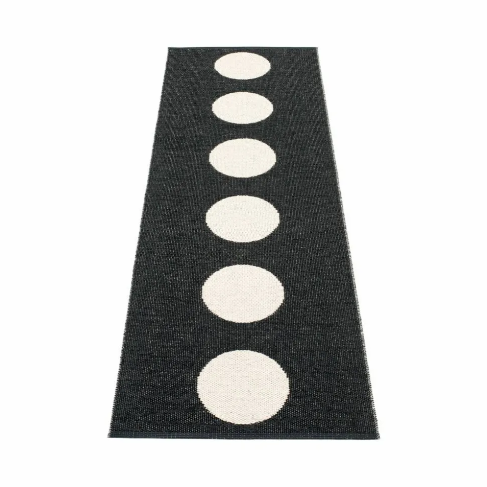 Vera gångmatta black/vanilla 70x225 cm