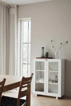 Vidja lågt vitrinskåp White