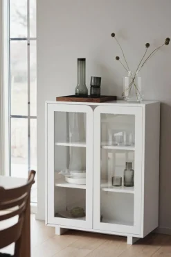 Vidja lågt vitrinskåp White